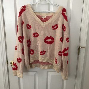 Lip Sweater